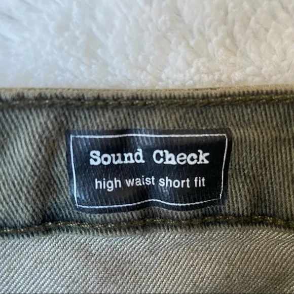 Volcom Sound Check shorts - Picture 6 of 9